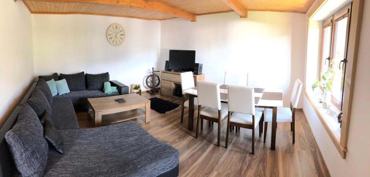 Villa Viktória- neakceptujeme mladé partie Terchová Exterior foto