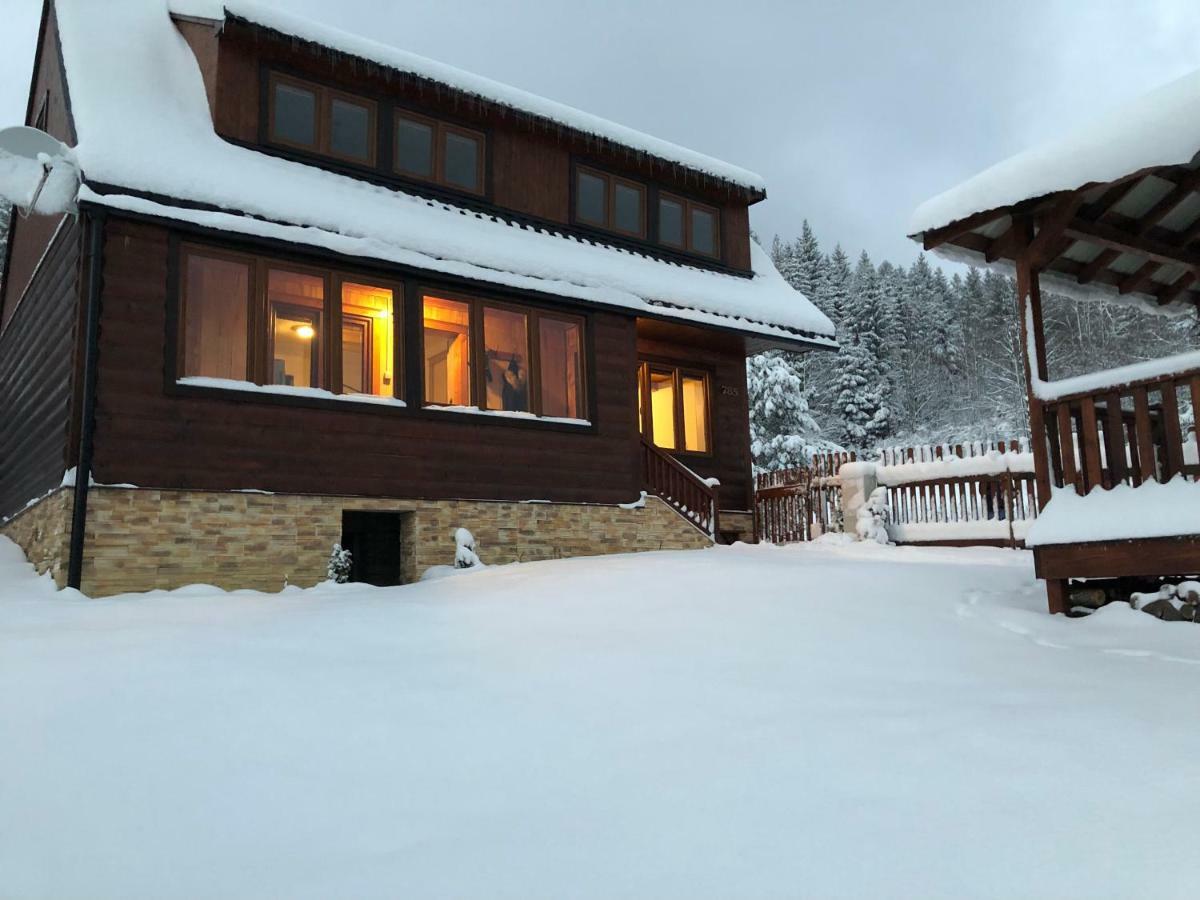 Villa Viktória- neakceptujeme mladé partie Terchová Exterior foto